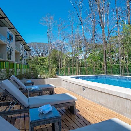 Bee Suites Santa Ana Санта-Ана Екстер'єр фото